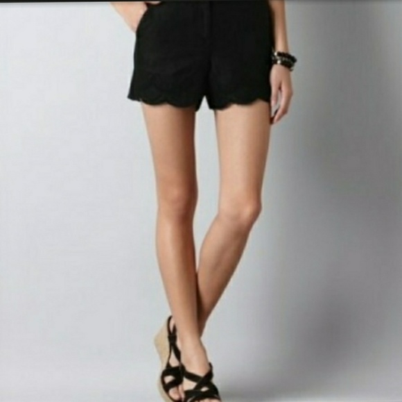 LOFT Pants - Loft The Rivera Shorts. NEW